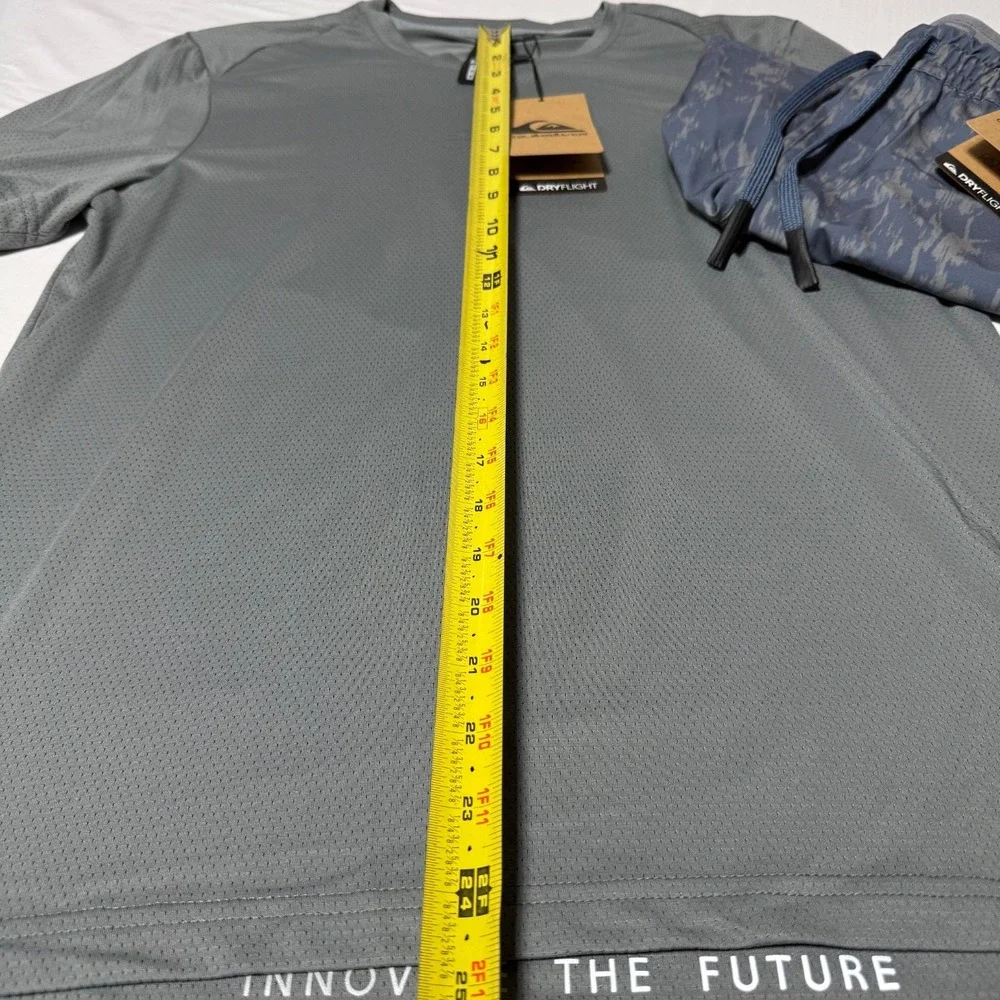 NWT Quiksilver Swim Shorts Shirt Set Men's Size Medium Dry Flight